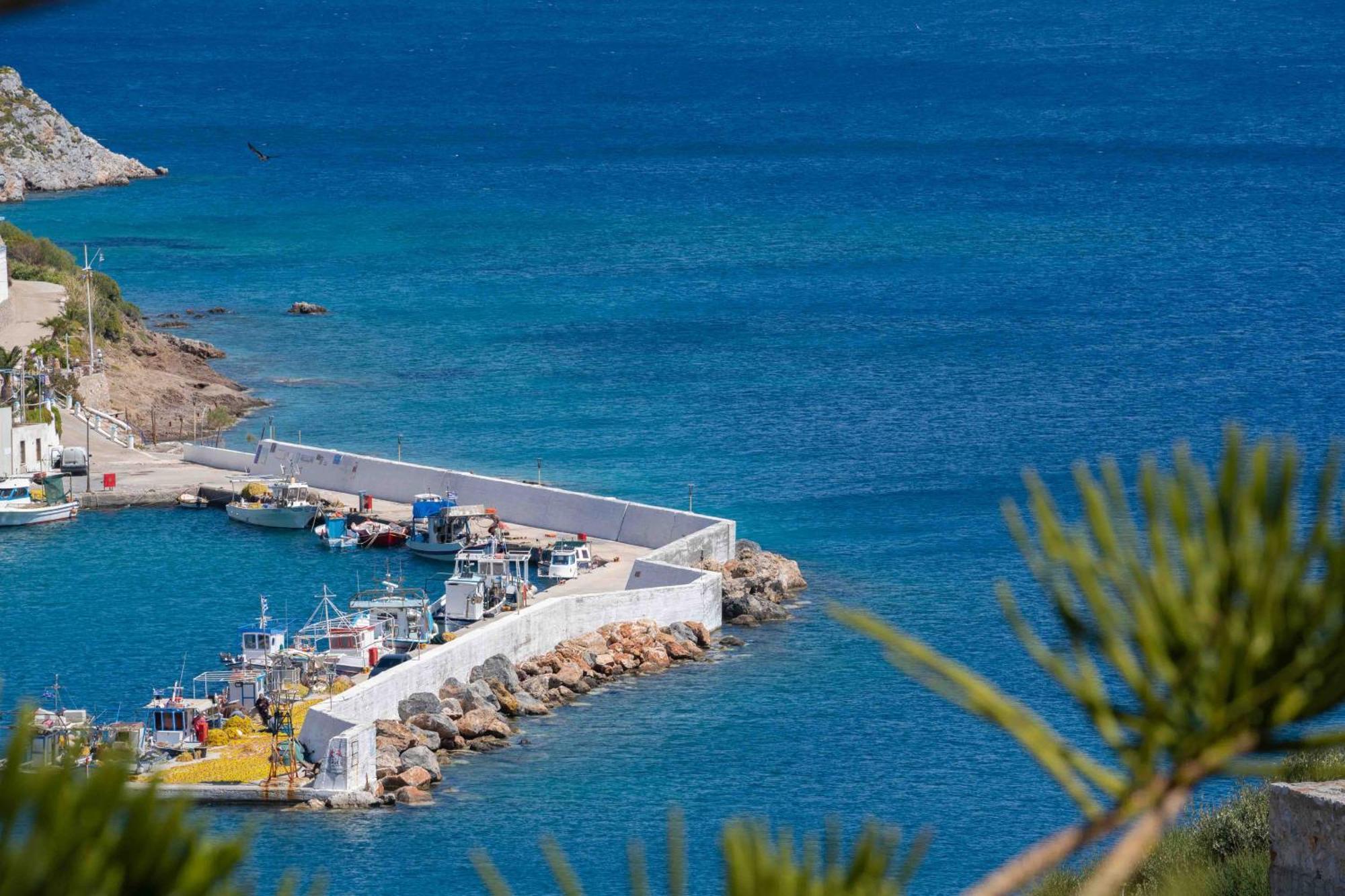 Heliades Suites Pandéli Kültér fotó